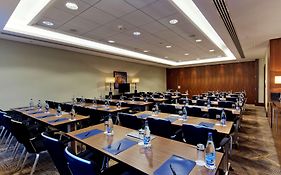 هيلتون باكو